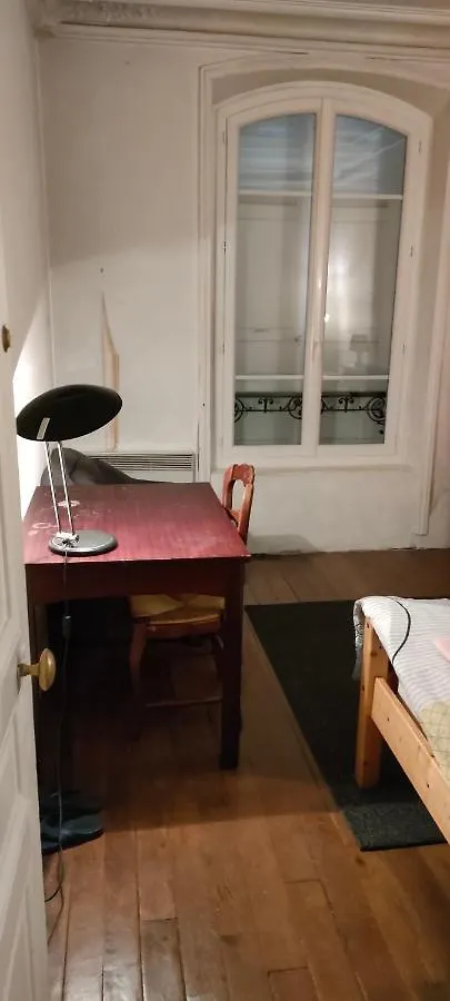 Homestay Private Room III For 1 Person Maximum In Our Family Apartment In Paris 10, Near La Gare Du Nord France